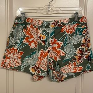 Patagonia Women’s Shorts Size Large